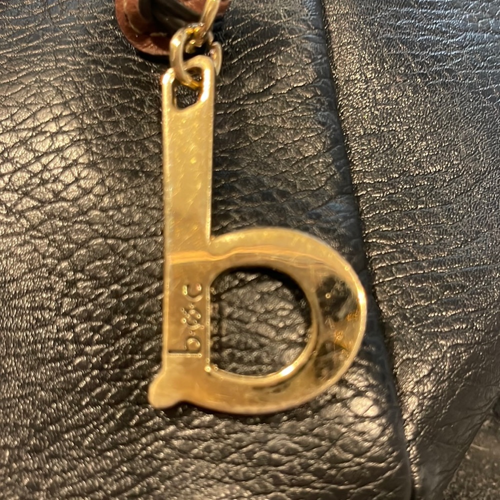 boc by Born Concepts Two-Tone Purse w/ Keychain-Very soft leather